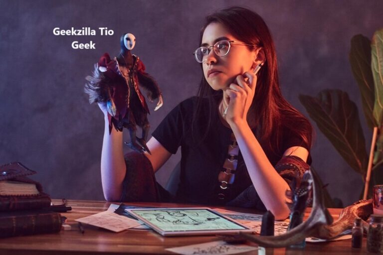 Geekzilla Tio Geek: The World of Geek Culture, Tech, and Content Creation